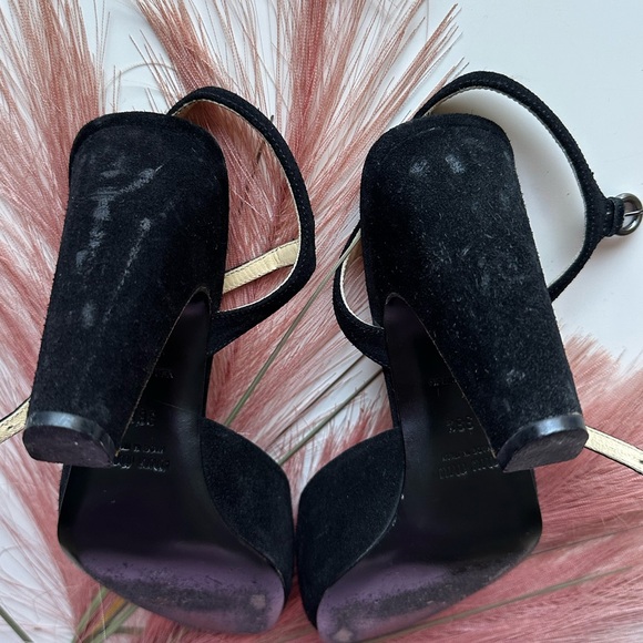 Vintage 90’s Miu Miu heels. Color: Black - Picture 10 of 14